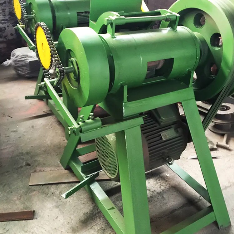 Tyre cutting machine Tyre cutting machine